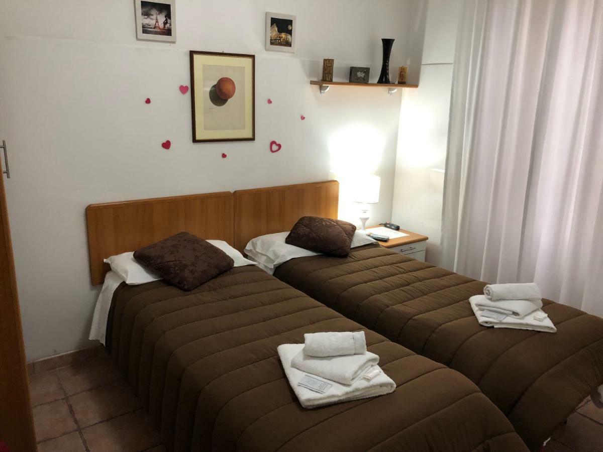 Casa Gemelli Lägenhet Rom Exteriör bild